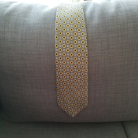 3 used neckties - Picture 11 of 12